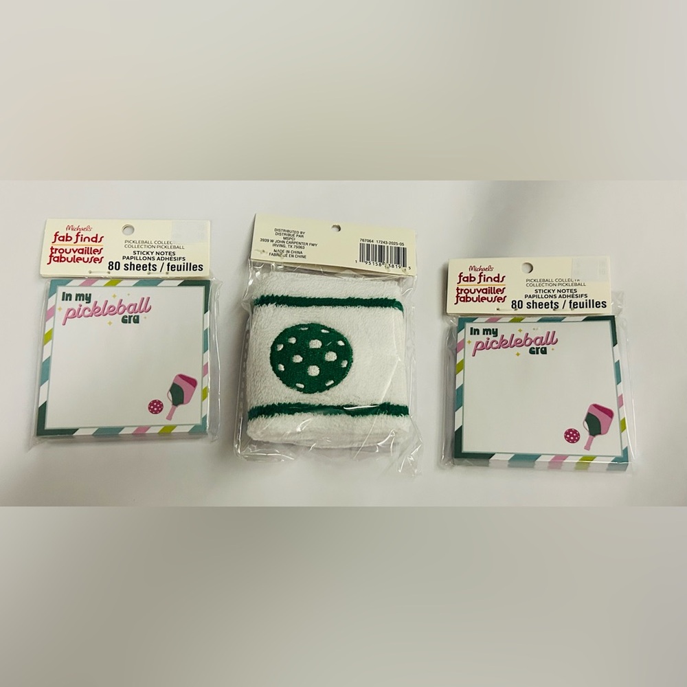 New 2 Pickleball Sticky Notepads and 2 New Wristbands Stocking Stuffers